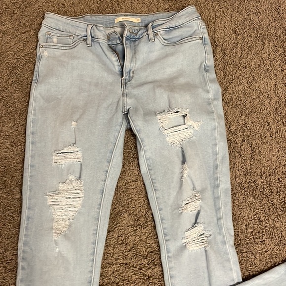 Levi’s 711 skinny jean. Size 29. Worn once - Picture 2 of 4